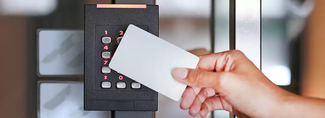 Benefits of Card Lock Readers for Properties in Pace, FL
