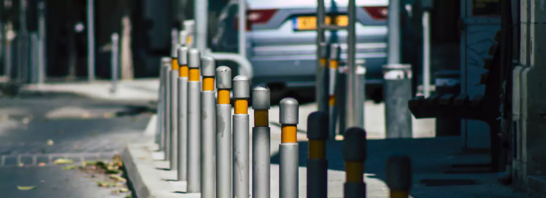 Safe and Convenient Retractable Barrier Column Systems for Properties in Pace, FL